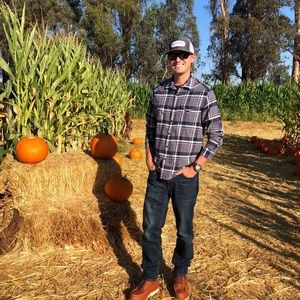 Meet your Posher, Seth